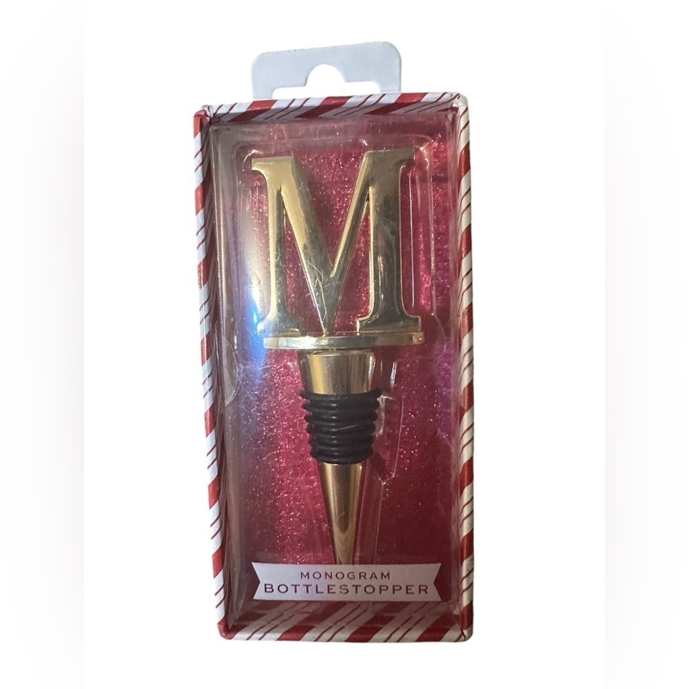 Monogrammed‎ Letter M wine stopper new in package Bottlestopper
